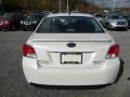 Crystal White Pearl - Impreza 2.0i 4-door Photo No. 8