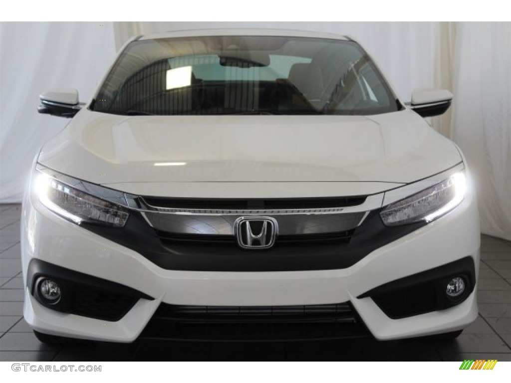2017 Civic Touring Coupe - White Orchid Pearl / Black/Gray photo #4