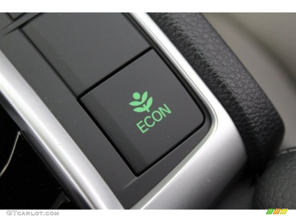 2017 Honda Civic Touring Coupe Controls Photo #116975689