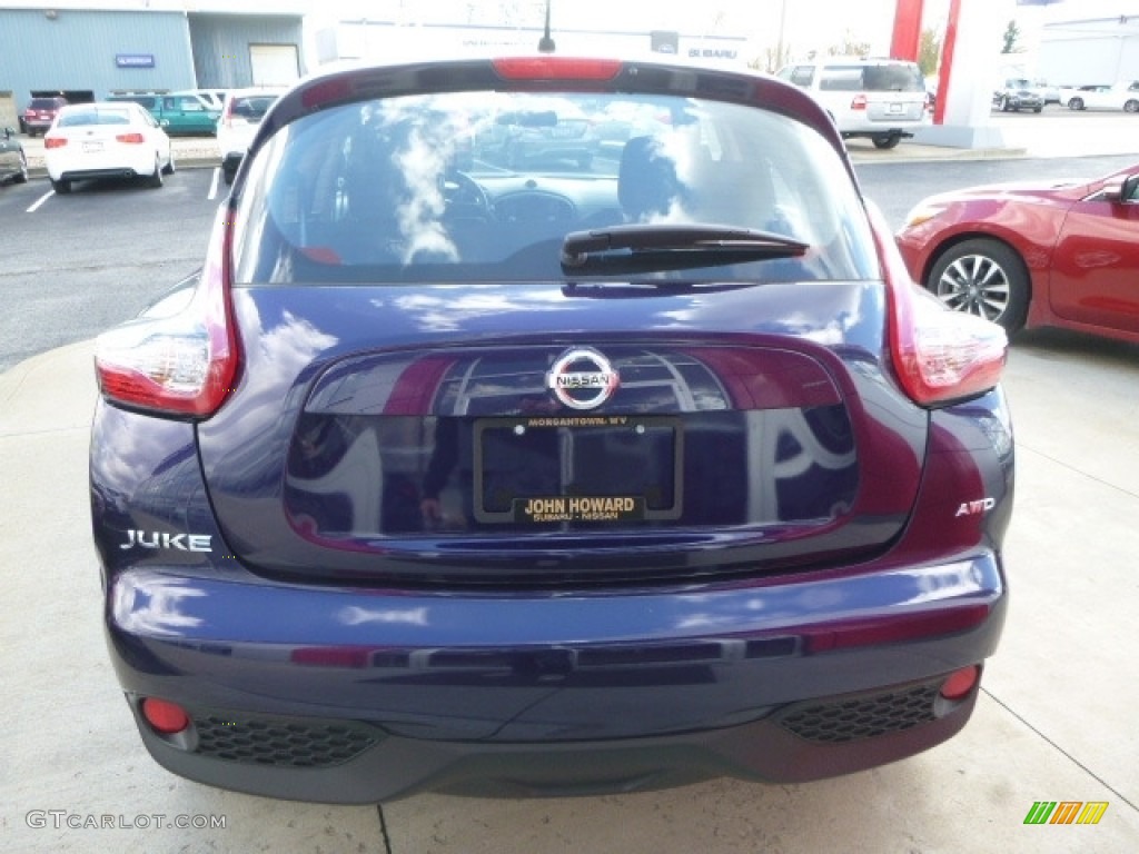 2017 Juke S AWD - Cosmic Blue / Black/Silver photo #8
