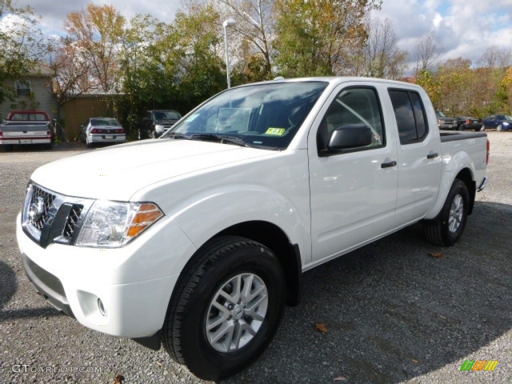 Glacier White 2017 Nissan Frontier SV Crew Cab 4x4 Exterior Photo #116976223