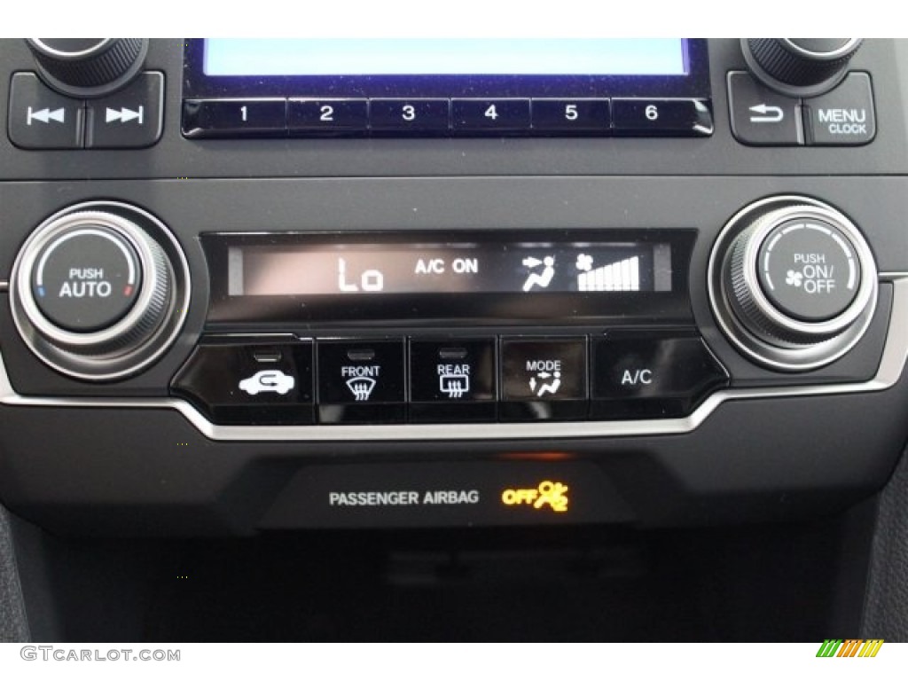 2017 Honda Civic LX Sedan Controls Photo #116976613