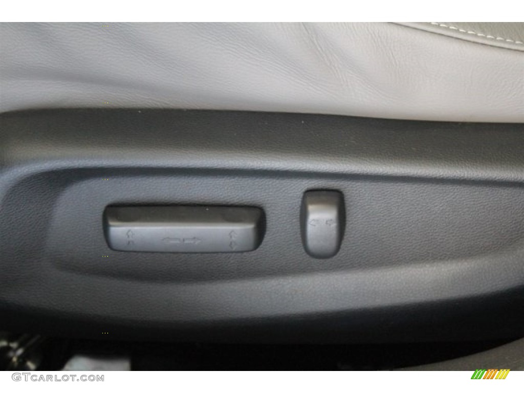 2017 Honda Civic Touring Sedan Front Seat Photo #116976832