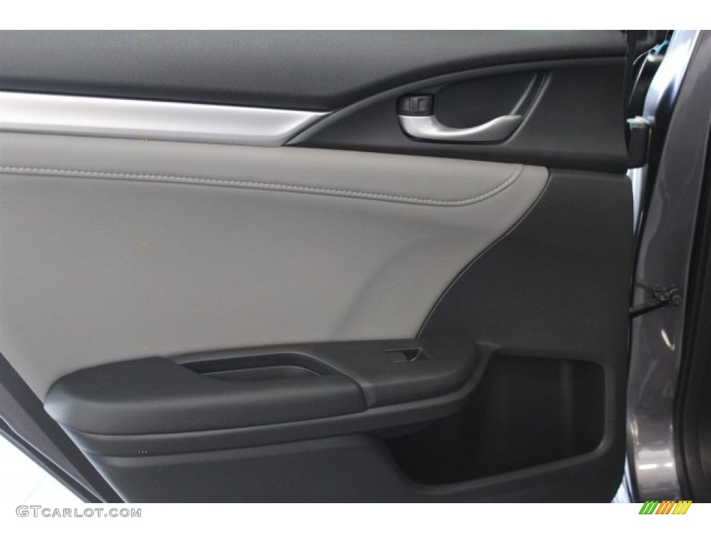2017 Honda Civic Touring Sedan Gray Door Panel Photo #116977012
