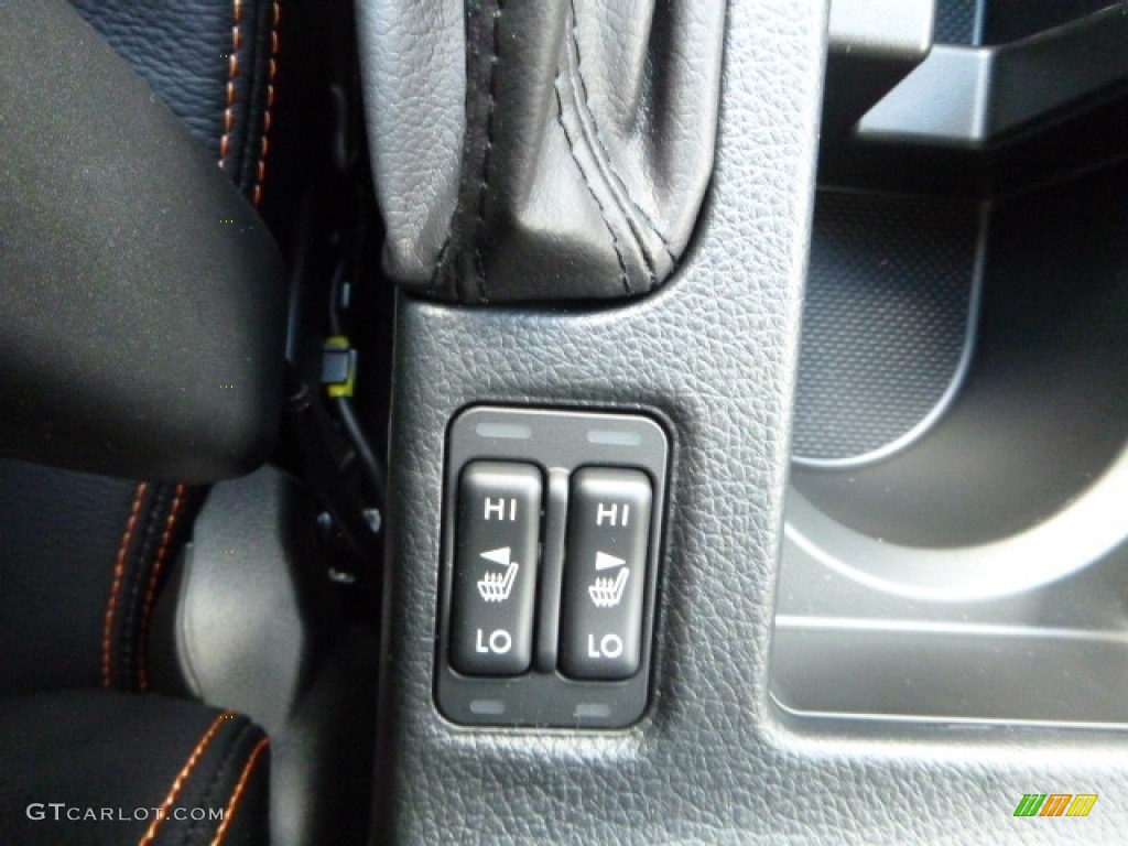 2017 Subaru Crosstrek 2.0i Limited Controls Photo #116977690