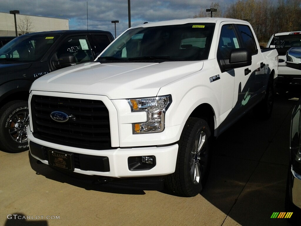 2017 F150 XL SuperCrew 4x4 - Oxford White / Black photo #2