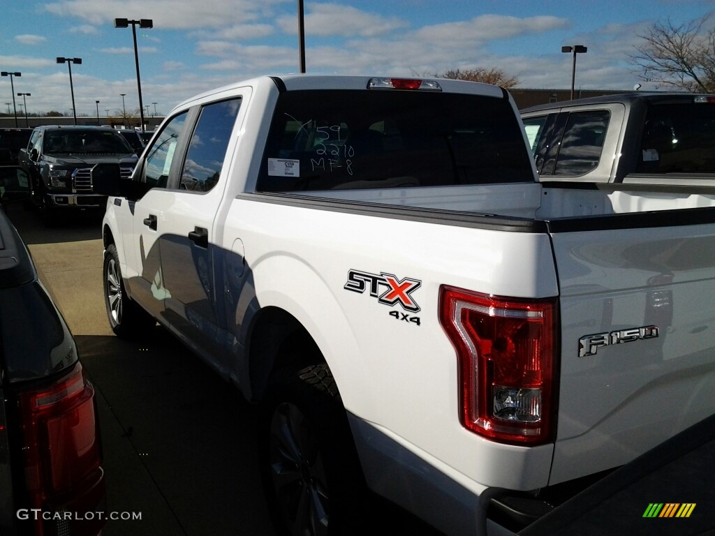 2017 F150 XL SuperCrew 4x4 - Oxford White / Black photo #3