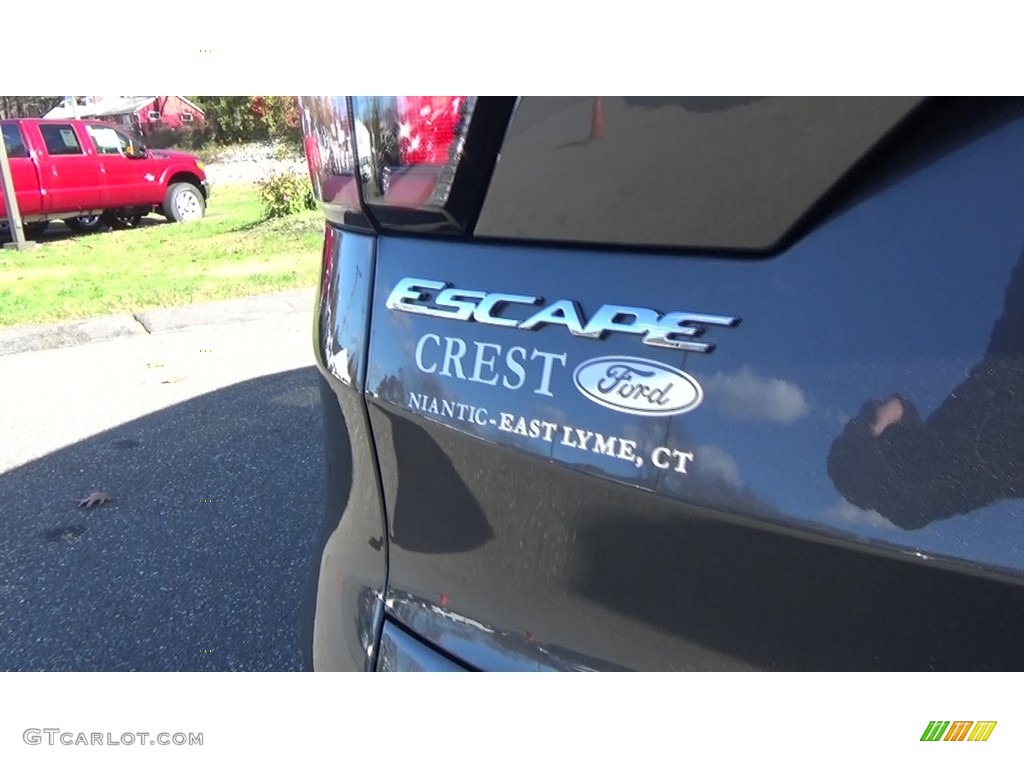 2017 Escape SE 4WD - Magnetic / Charcoal Black photo #10