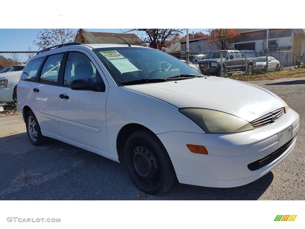 2003 Focus ZTW Wagon - Cloud 9 White / Medium Graphite photo #3