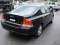 Black Stone - S60 T5 Photo No. 4