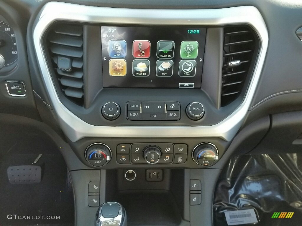 2017 GMC Acadia SLT Controls Photo #116987681