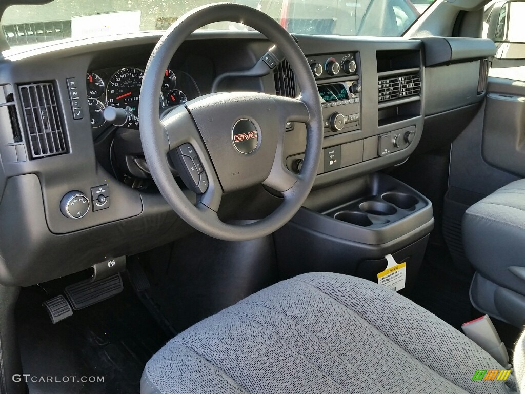 Medium Pewter Interior 2017 GMC Savana Van 2500 Cargo Photo #116989202