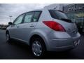 2009 Brillant Silver Nissan Versa 1.8 S Hatchback  photo #8