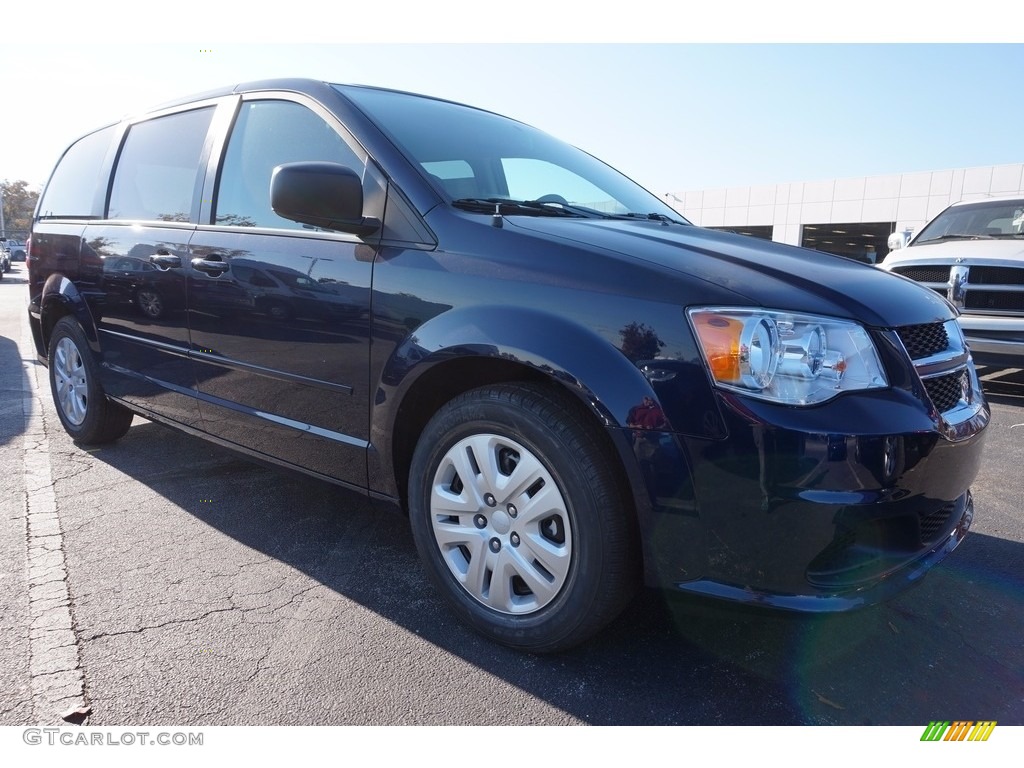 Contusion Blue Pearlcoat 2017 Dodge Grand Caravan SE Exterior Photo #116995982