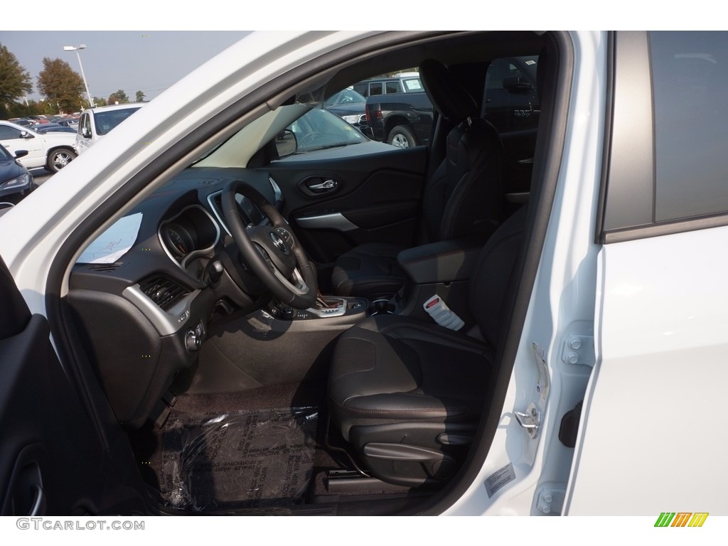 2017 Cherokee Trailhawk 4x4 - Bright White / Black photo #7