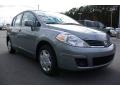 Magnetic Gray - Versa 1.8 S Hatchback Photo No. 4