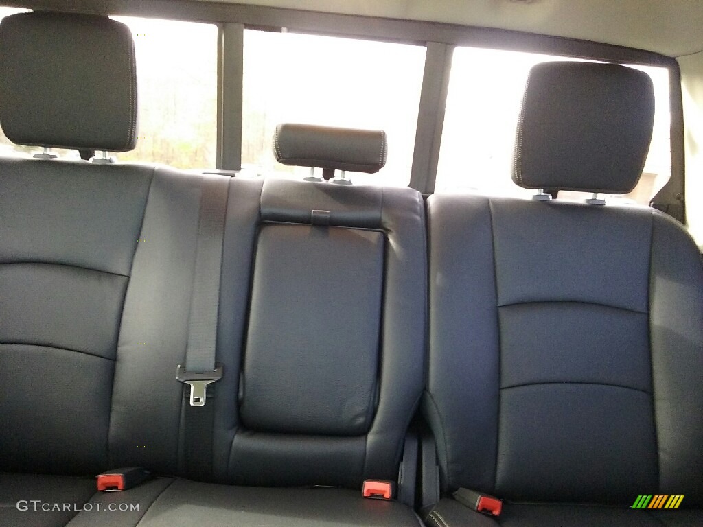 2017 1500 Big Horn Crew Cab 4x4 - True Blue Pearl / Black/Diesel Gray photo #8