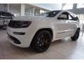 Front 3/4 View of 2016 Grand Cherokee SRT 4x4