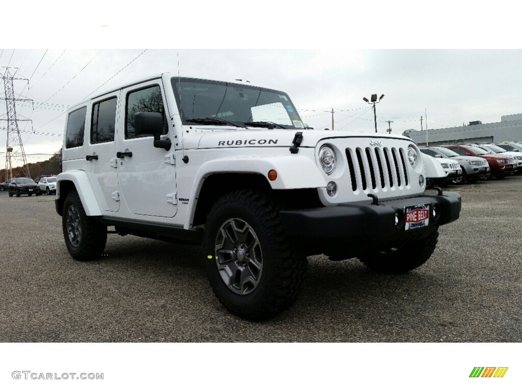 2017 Wrangler Unlimited Rubicon 4x4 - Bright White / Black photo #2