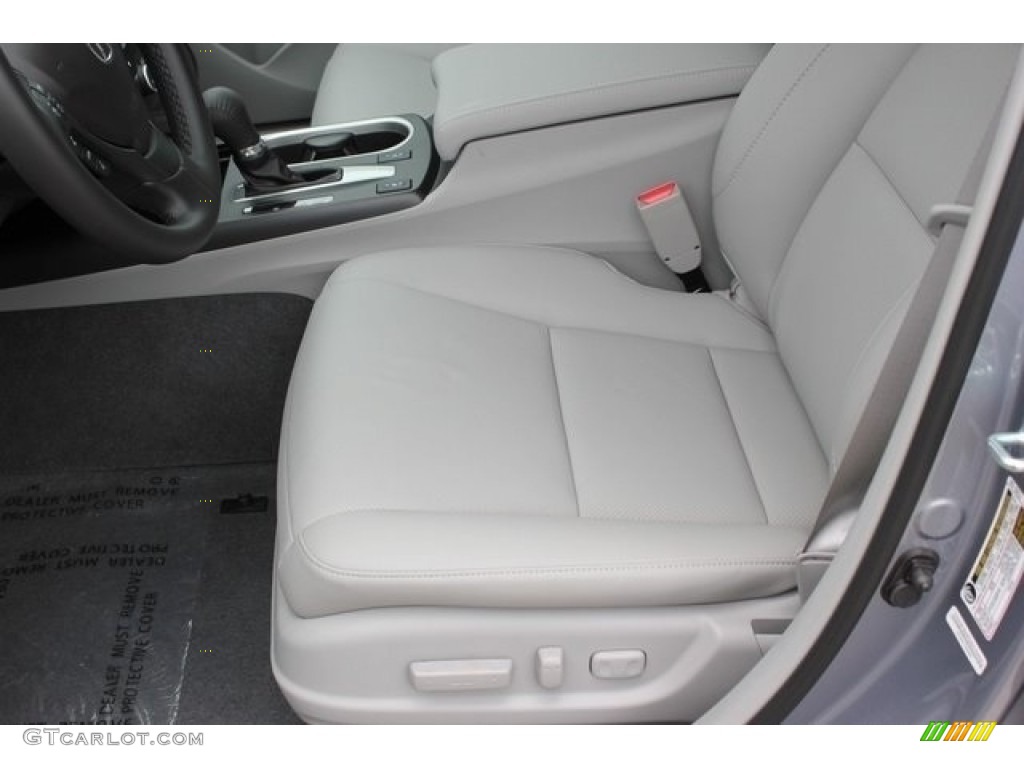 2017 Acura RDX Technology Front Seat Photo #117002669