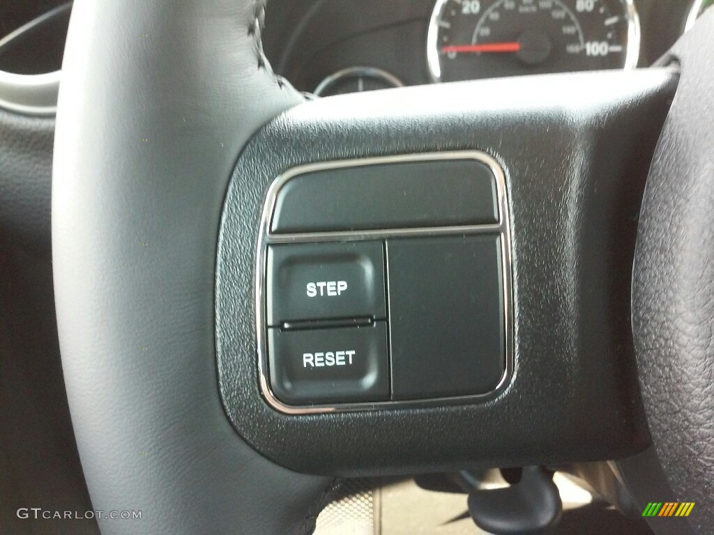 2017 Wrangler Rubicon 4x4 - Black / Black photo #16