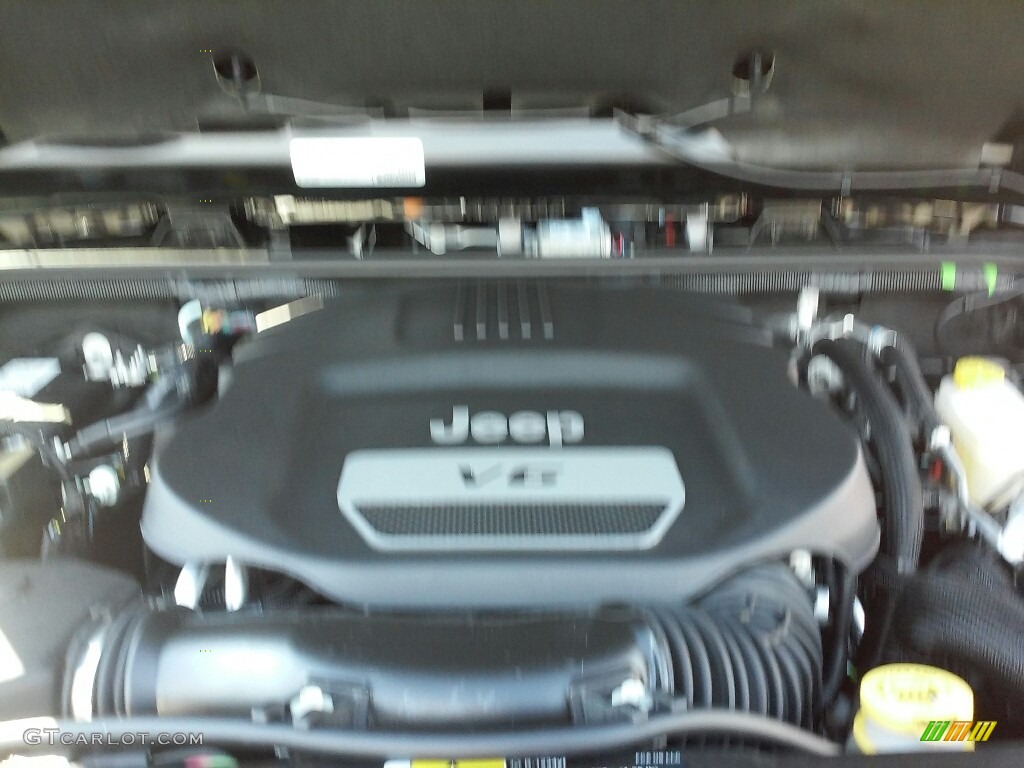 2017 Wrangler Rubicon 4x4 - Black / Black photo #25