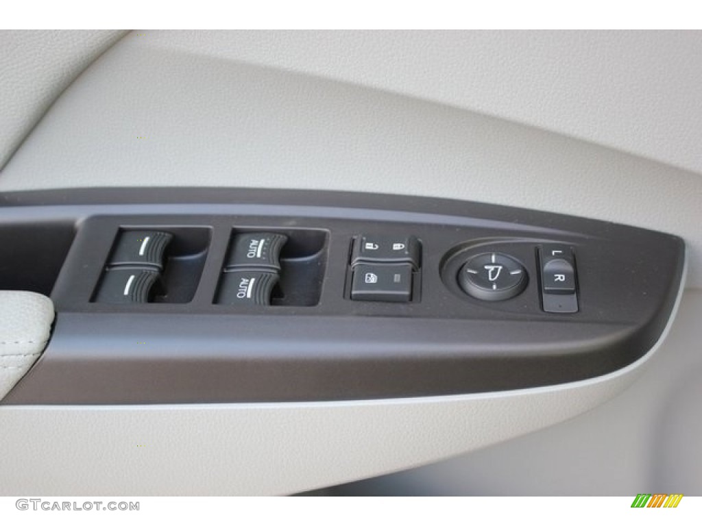 2017 Acura RDX Technology Controls Photo #117003755