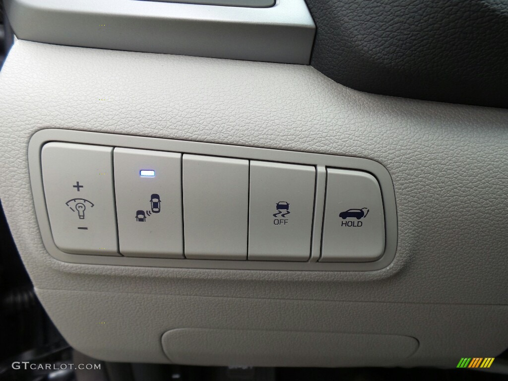 2017 Hyundai Tucson Sport AWD Controls Photo #117006170