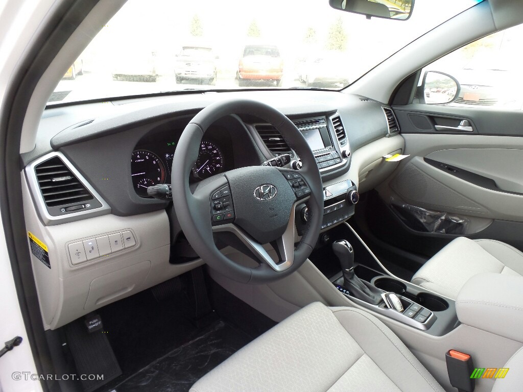 Gray Interior 2017 Hyundai Tucson Sport AWD Photo #117006905