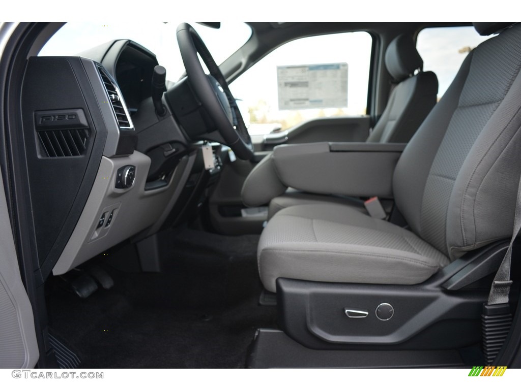 Earth Gray Interior 2017 Ford F150 XLT SuperCrew Photo #117007193