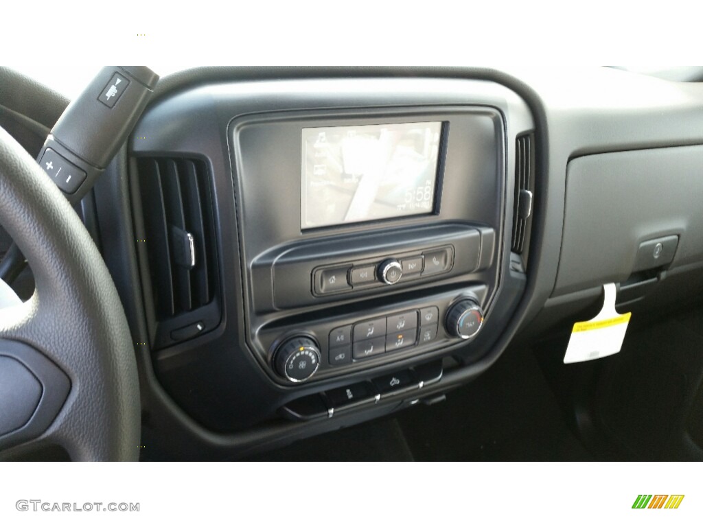 2017 Chevrolet Silverado 1500 Custom Double Cab 4x4 Controls Photo #117007238