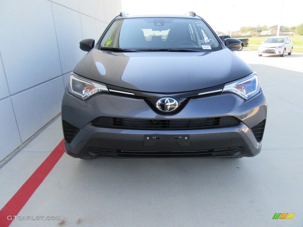 2017 RAV4 LE - Magnetic Gray Metallic / Black photo #8