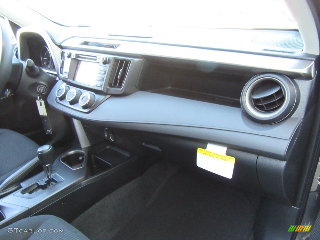 2017 RAV4 LE - Magnetic Gray Metallic / Black photo #16