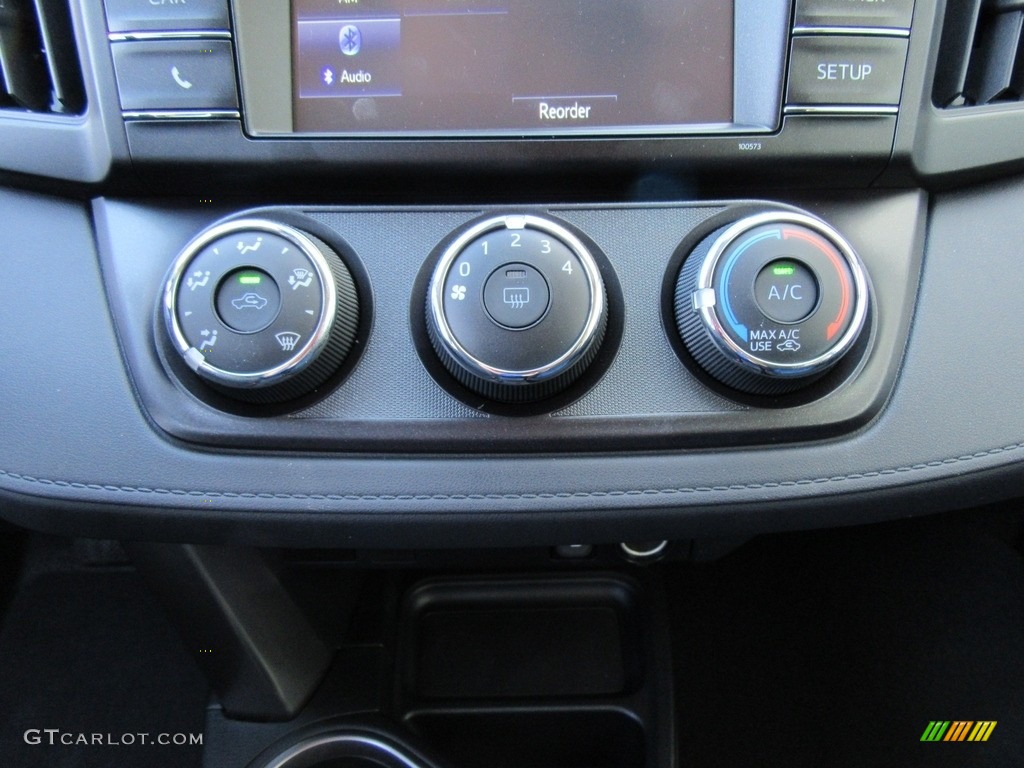 2017 RAV4 LE - Magnetic Gray Metallic / Black photo #26