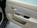 Super Black - Versa 1.8 SL Hatchback Photo No. 19