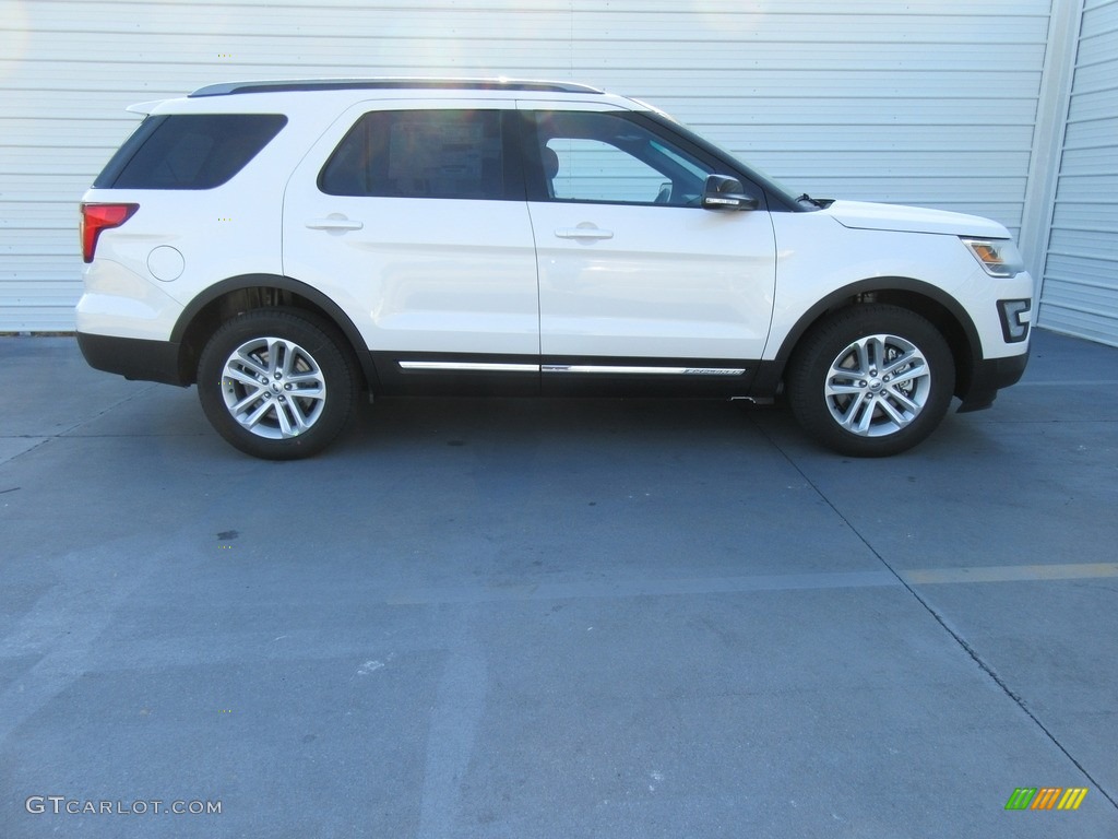 2017 Explorer XLT - White Platinum / Ebony Black photo #3