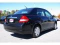 Super Black - Versa 1.8 S Sedan Photo No. 6