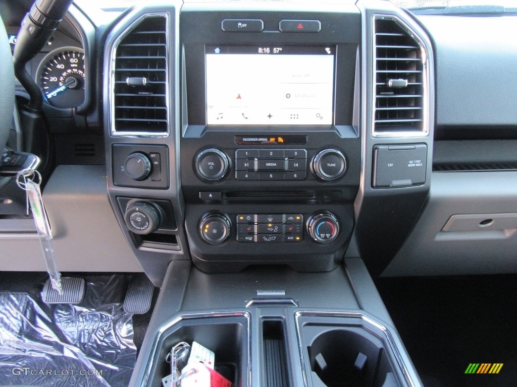 2017 F150 XLT SuperCrew - Ingot Silver / Earth Gray photo #25