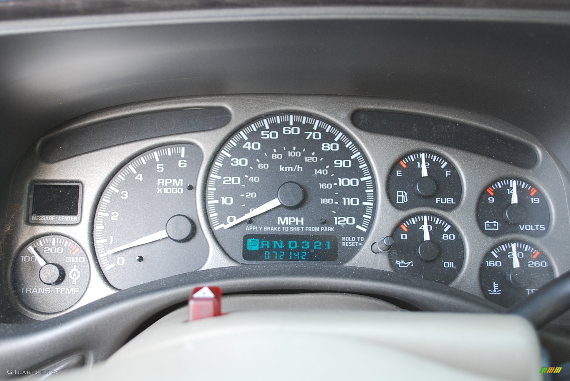 2002 Yukon Denali AWD - Onyx Black / Sandstone photo #8