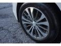 2017 Buick LaCrosse Preferred Wheel and Tire Photo
