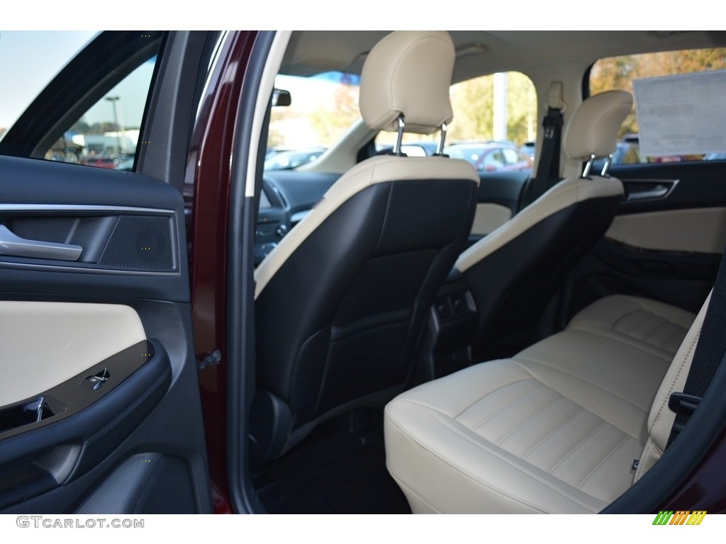 2017 Ford Edge SEL Rear Seat Photo #117023056