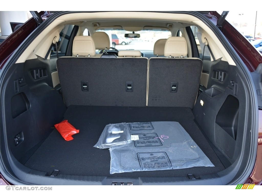 2017 Ford Edge SEL Trunk Photo #117023081