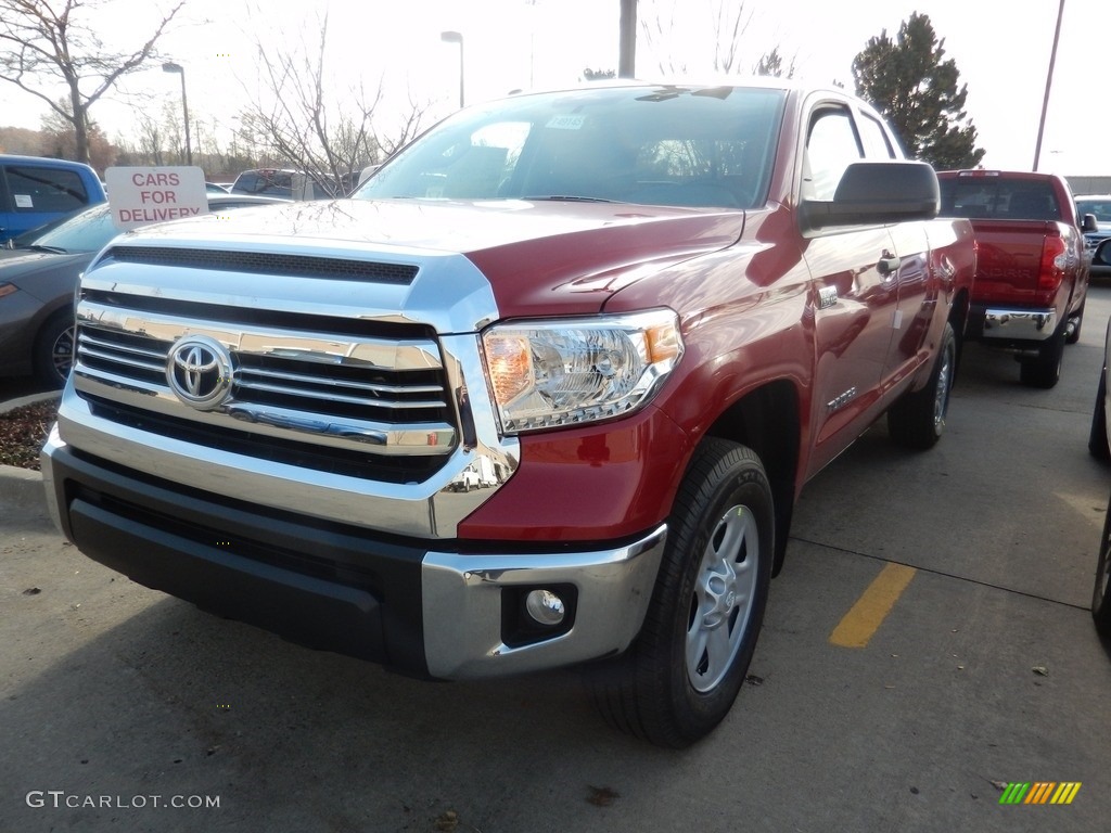 2017 Tundra SR5 Double Cab 4x4 - Barcelona Red Metallic / Graphite photo #1