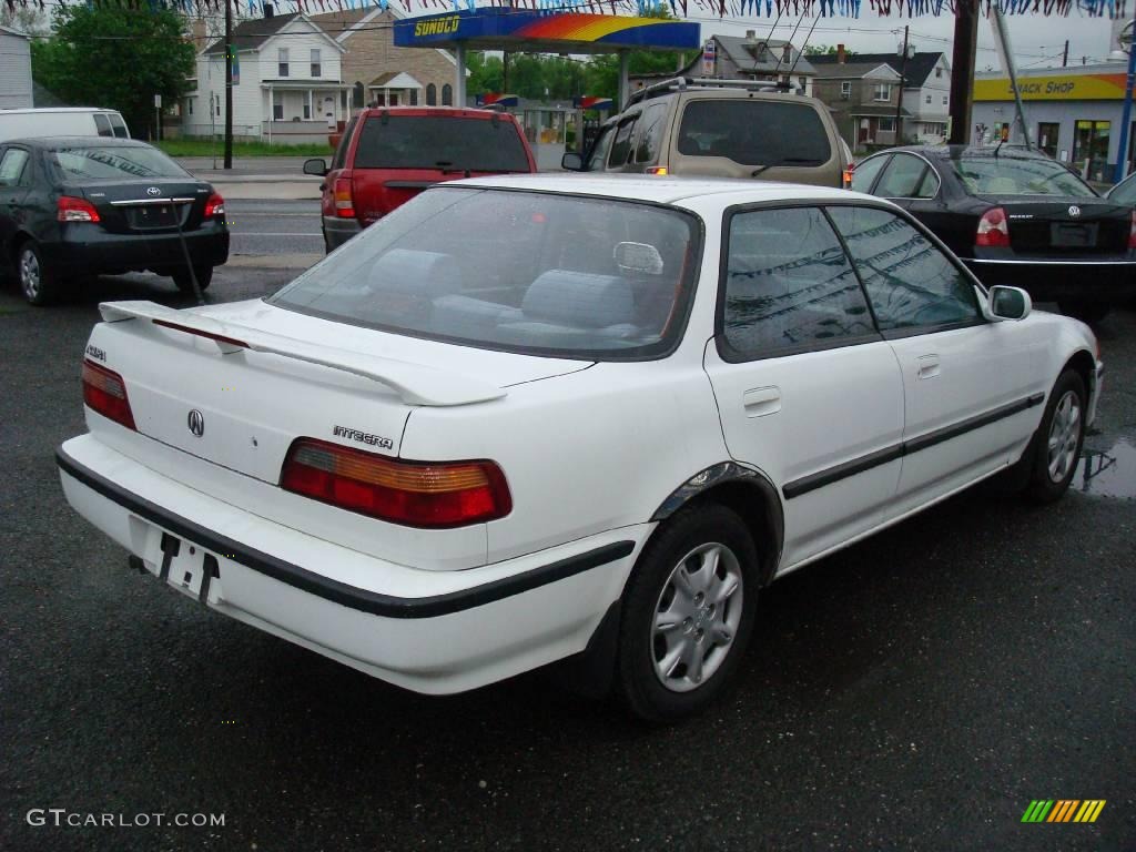1993 Integra LS Sedan - Frost White / Blue photo #5