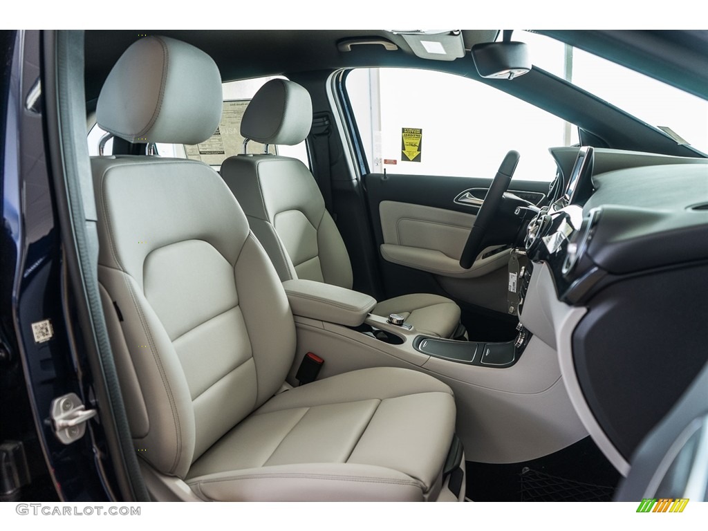 Crystal Grey Interior 2017 Mercedes-Benz B 250e Photo #117030332
