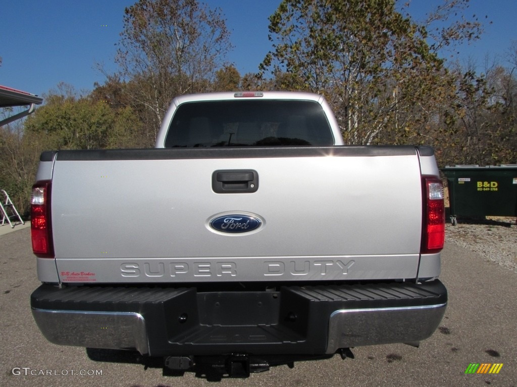 2012 F250 Super Duty XLT Crew Cab 4x4 - Ingot Silver Metallic / Steel photo #4