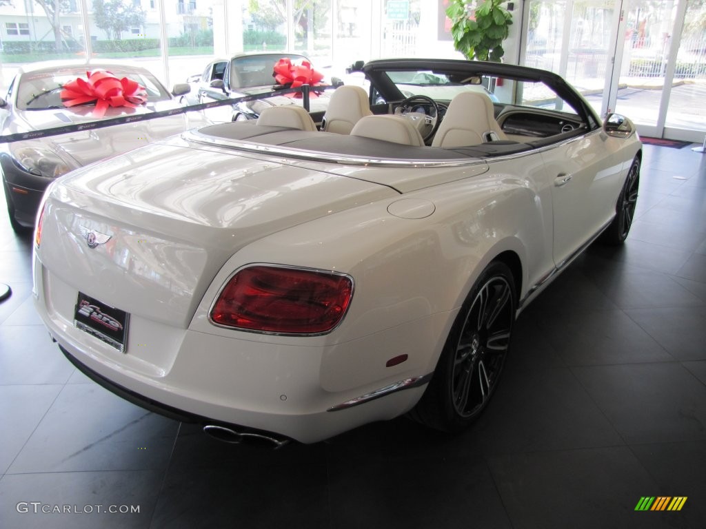 2013 Continental GTC V8  - Glacier White / White photo #6