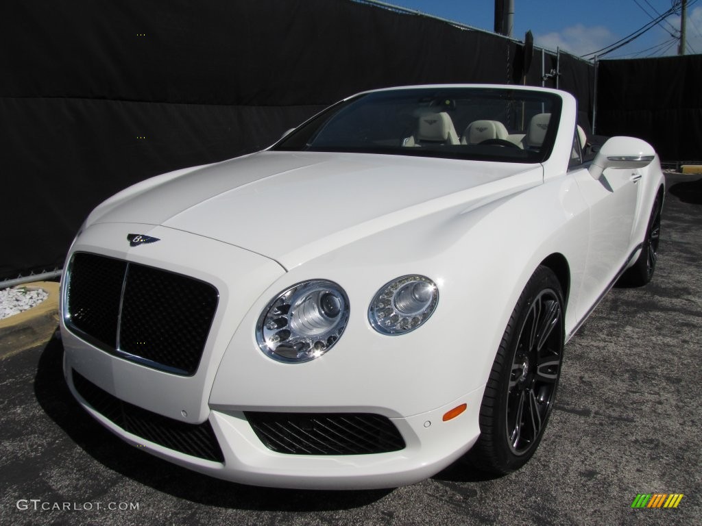 2013 Continental GTC V8  - Glacier White / White photo #17