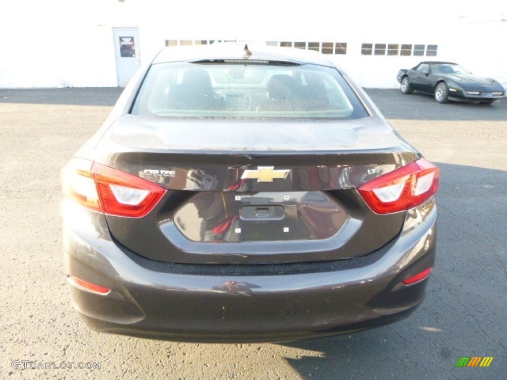 2017 Cruze LT - Tungsten Metallic / Jet Black photo #5