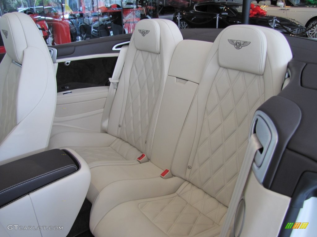 2013 Continental GTC V8  - Glacier White / White photo #34